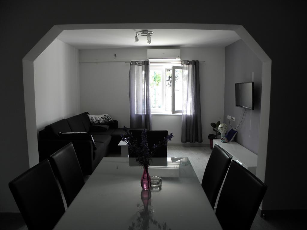 Apartment Jartic Betina  Ngoại thất bức ảnh